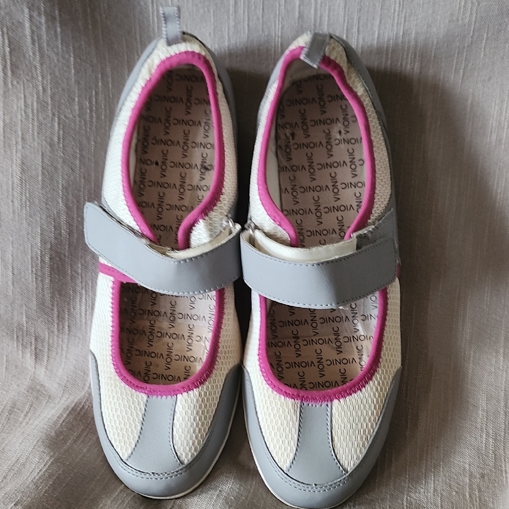 Vionic Sneakers with Pink and Gray Highlights